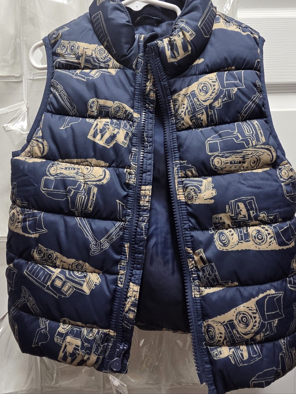 Baby Gap Boys Construction Puffer Vest Size 4 NWT
